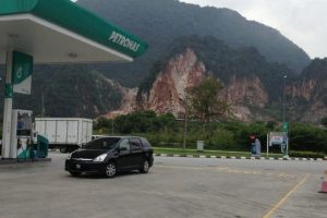 PETRONAS Jalan Simpang Pulai-Lojing 4 PETRONAS Jalan Simpang Pulai-Lojing